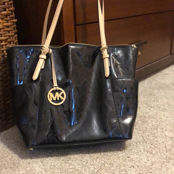 Michael Kors Handbag - Picture 1 of 1